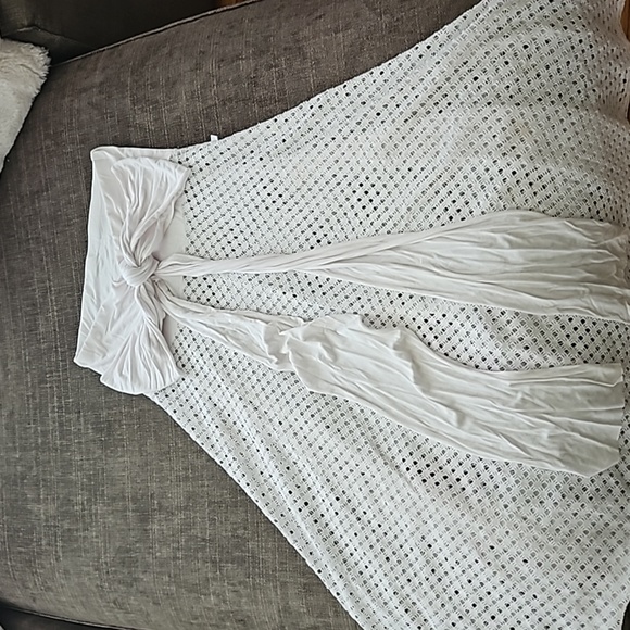 Beach coverups - Picture 2 of 2